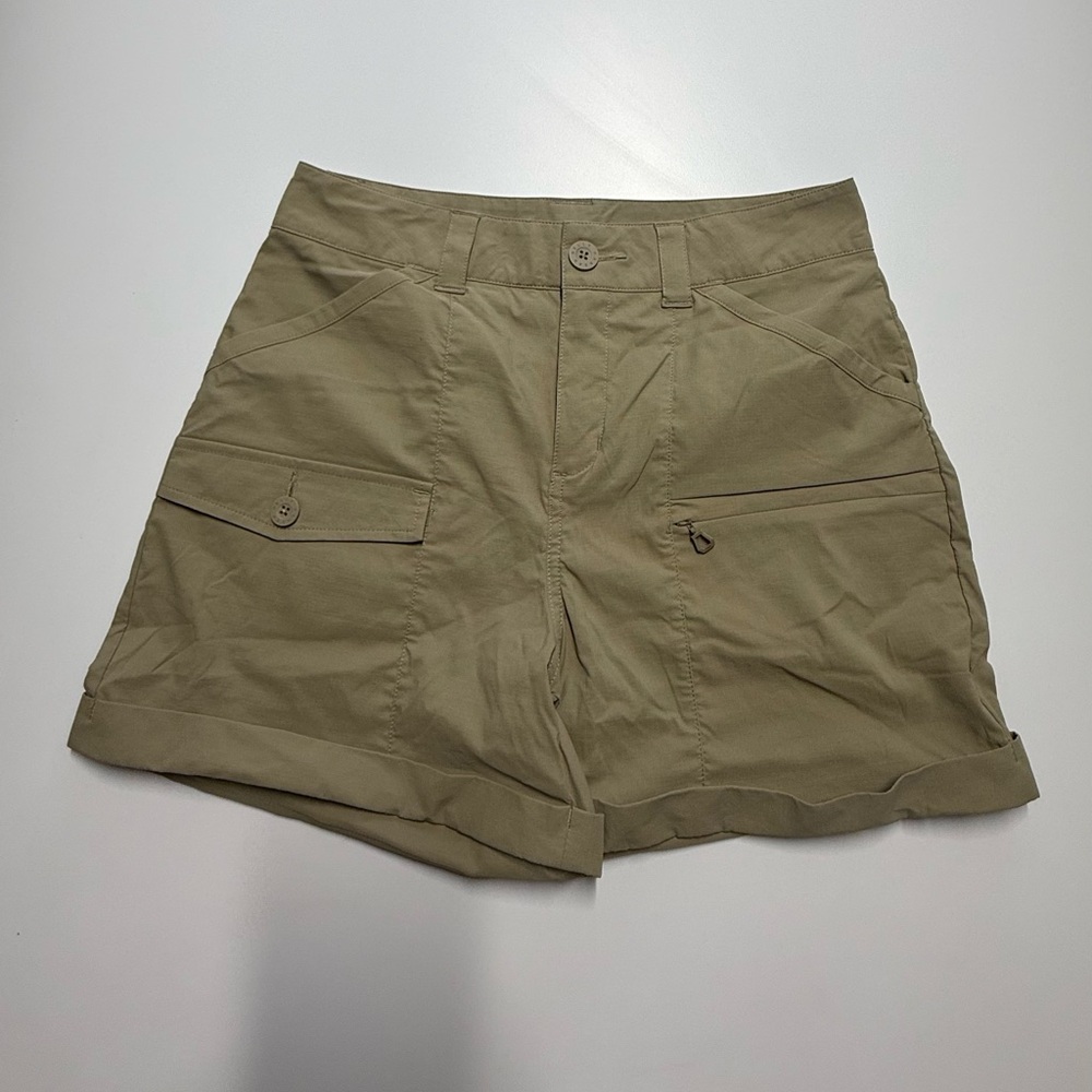 Woman’s Helly Hansen Maridalen Short size Medium